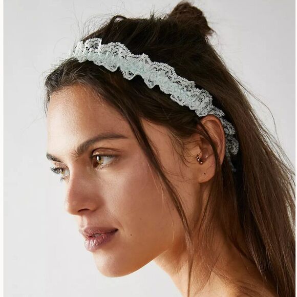 NWT Free People x HAH One & Done Lace Garter Headband Scrunchie Something Blue - Picture 3 of 14